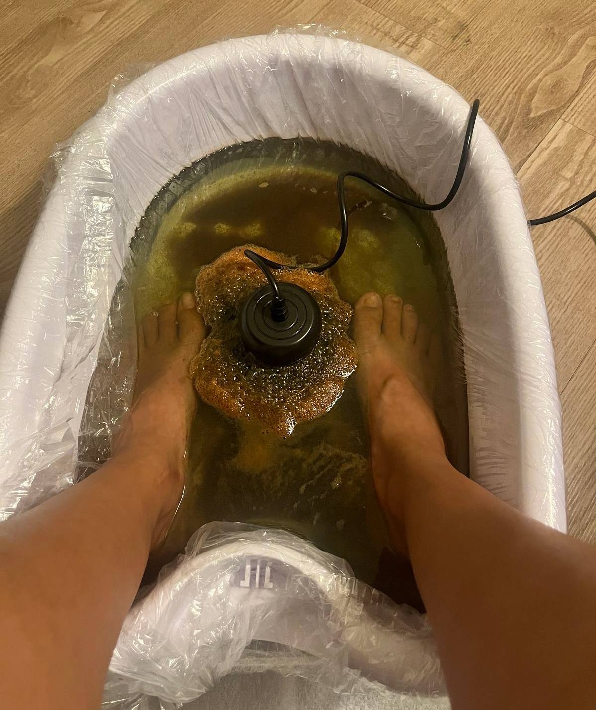 Detox Foot Spa treatment in progress